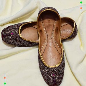 Black Tilla Zari Work Khussa